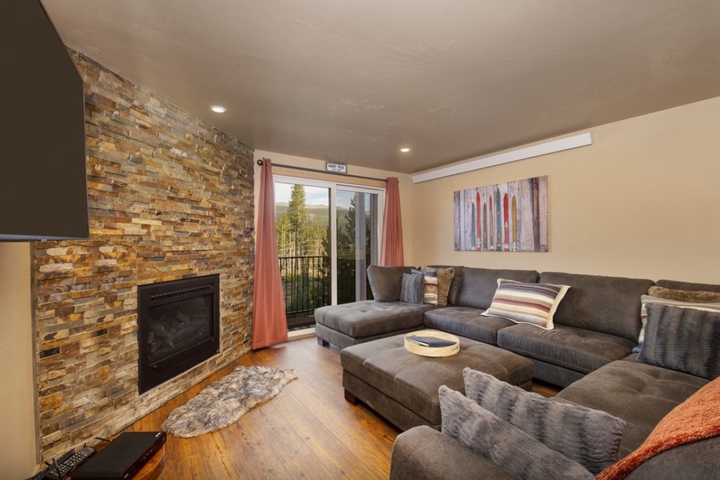 Beaver Village Unit #0821