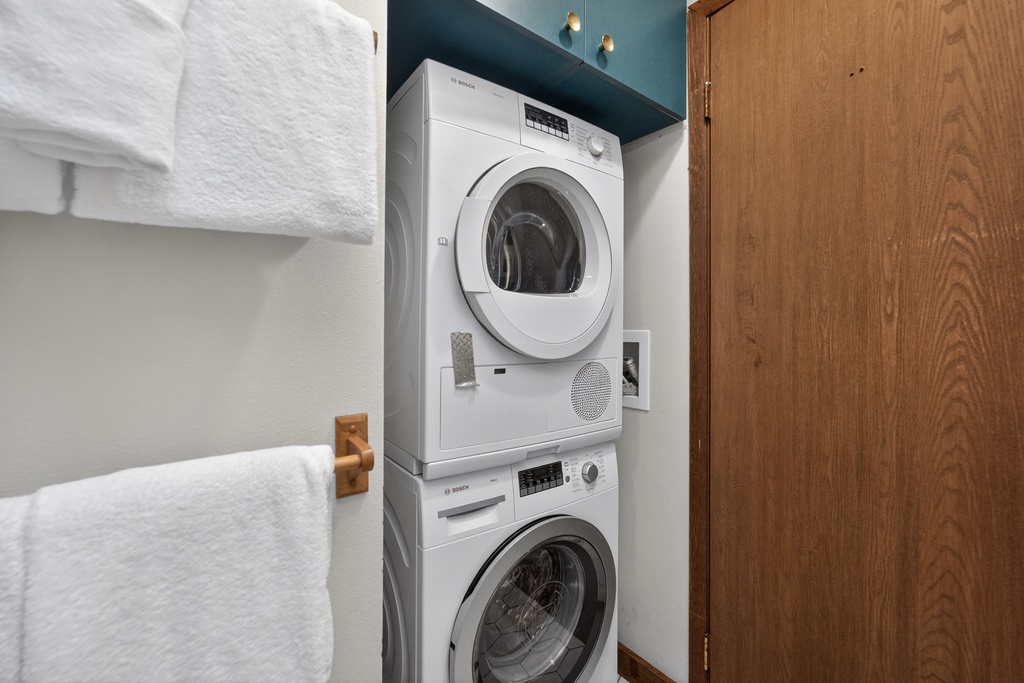Your personal in-unit laundry makes packing light effortless. Fresh towels and clothes whenever you need them, keeping your vacation wardrobe refreshed and ready.
