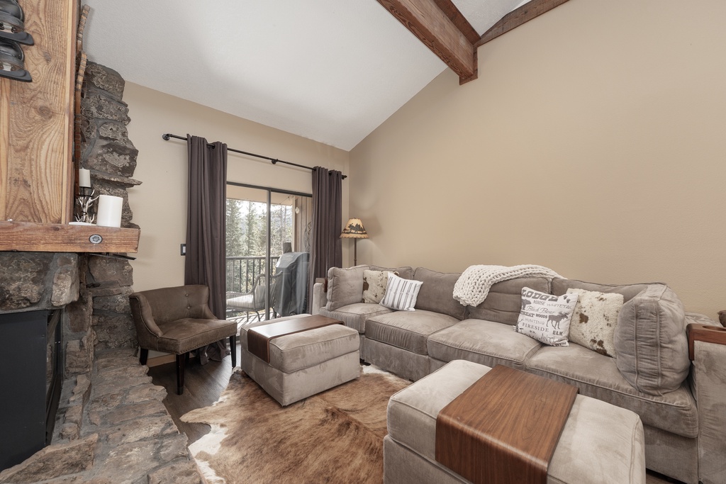 Beaver Village Unit #2031