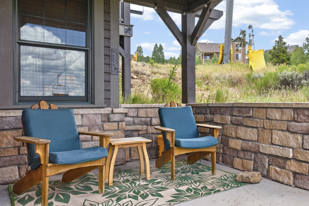 Settle into your private patio with comfortable seating and soak up the fresh mountain air. The peaceful surroundings and natural landscape create the perfect spot for your morning coffee or evening unwind.