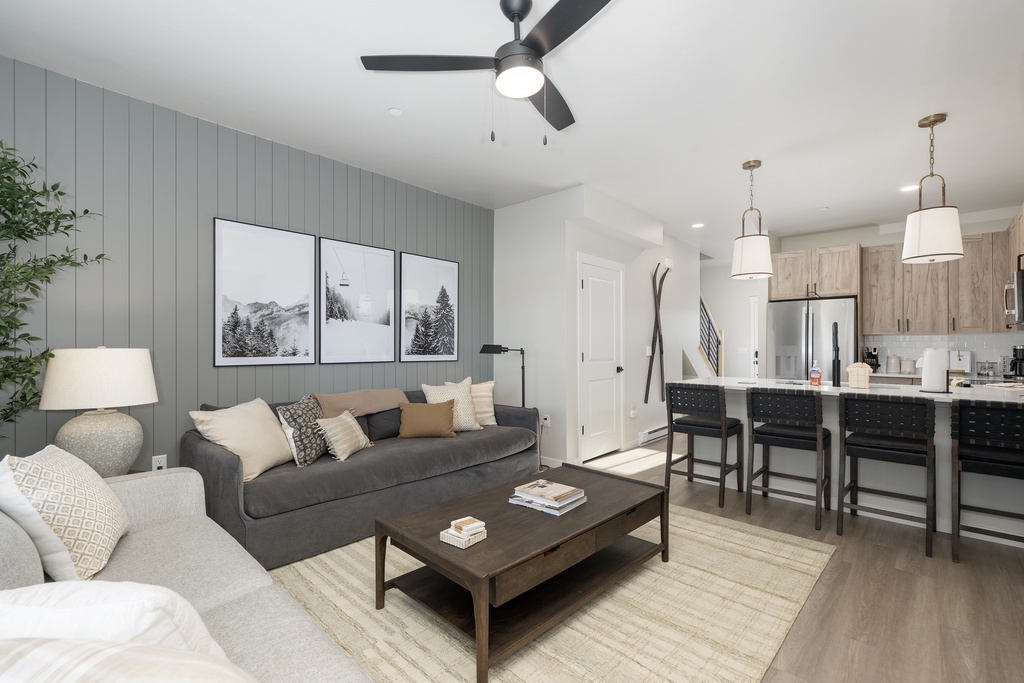 103 Granby Meadow Dr