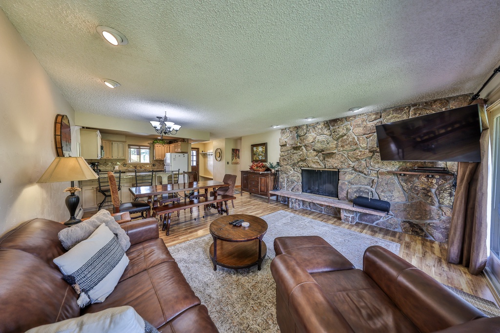 Hi Country Haus Unit 1801