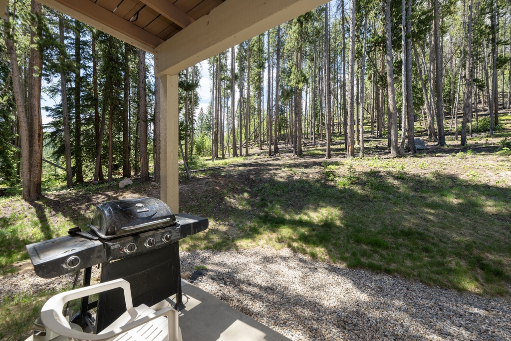 Fire up your barbecue while surrounded by towering pines - your private forest escape awaits.