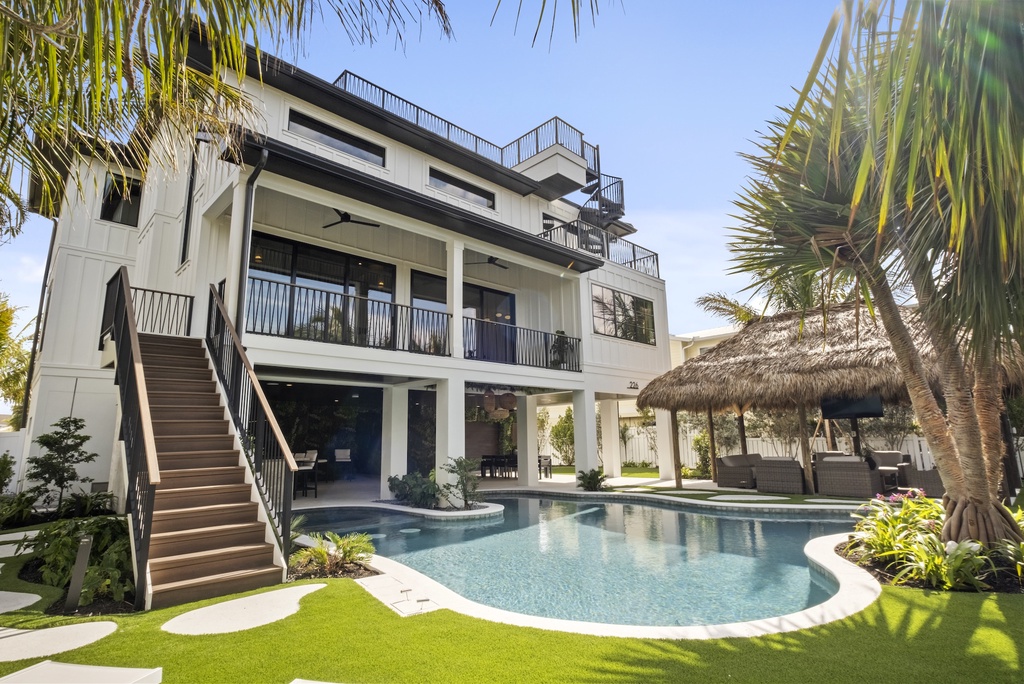 Featured Property Periwinkle Place