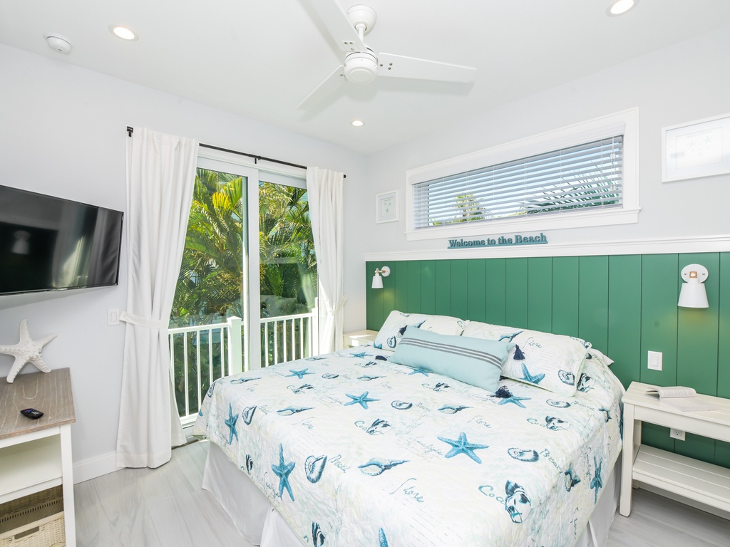 Second Bedroom, King