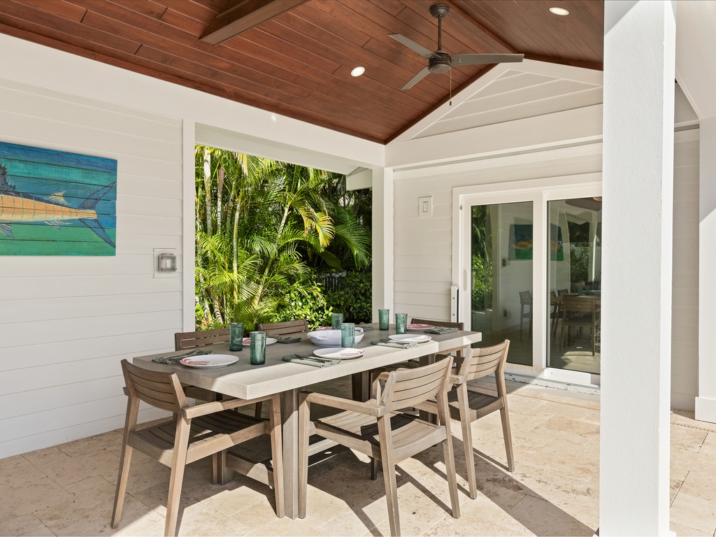 Poolside Dining Area