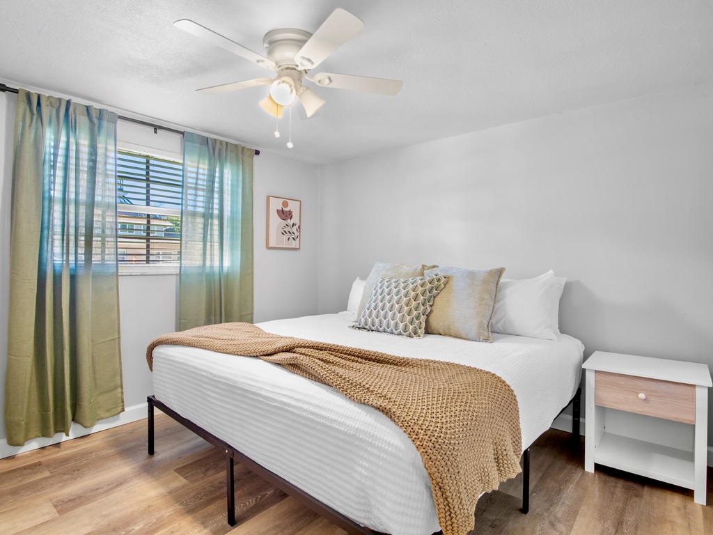 Primary Bedroom, King