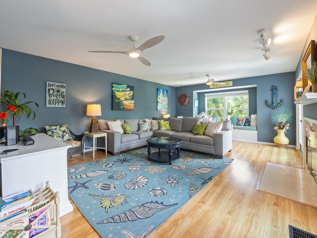 Spacious Living Area