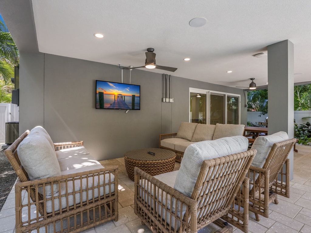 Outdoor Covered Seating