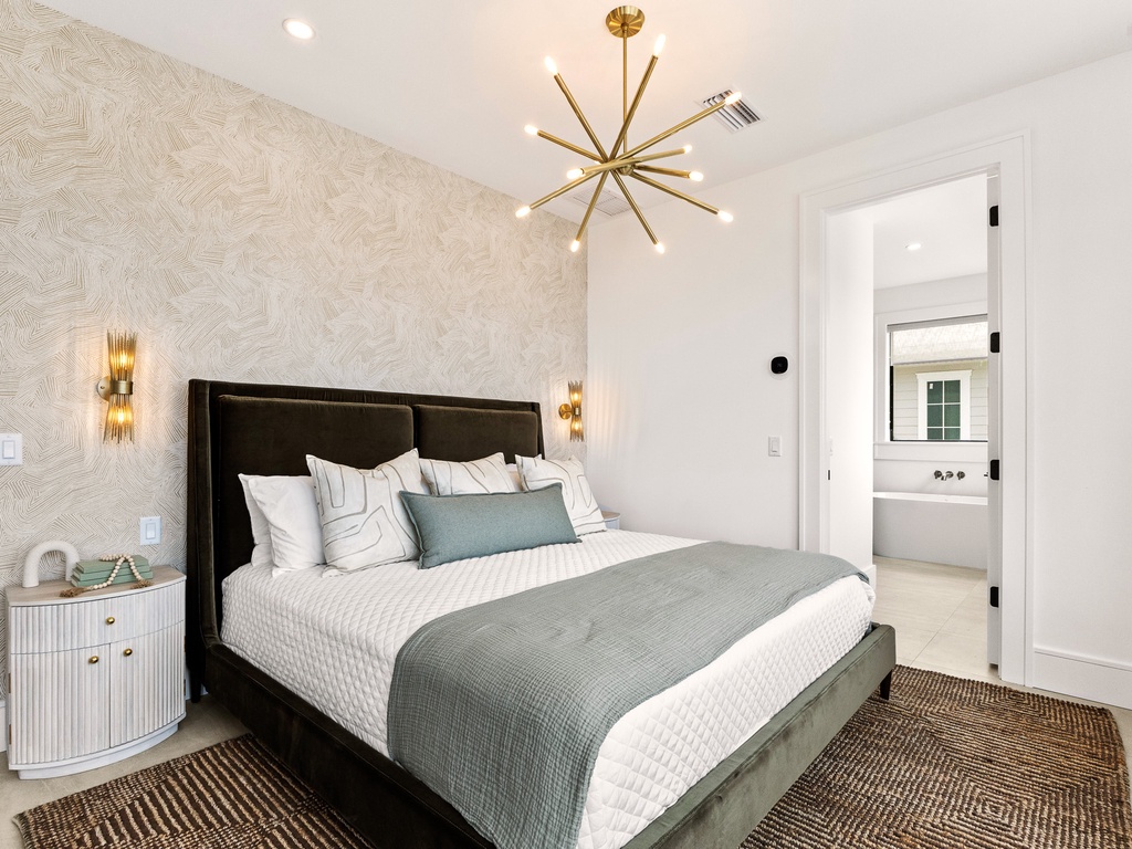 Primary Bedroom, King