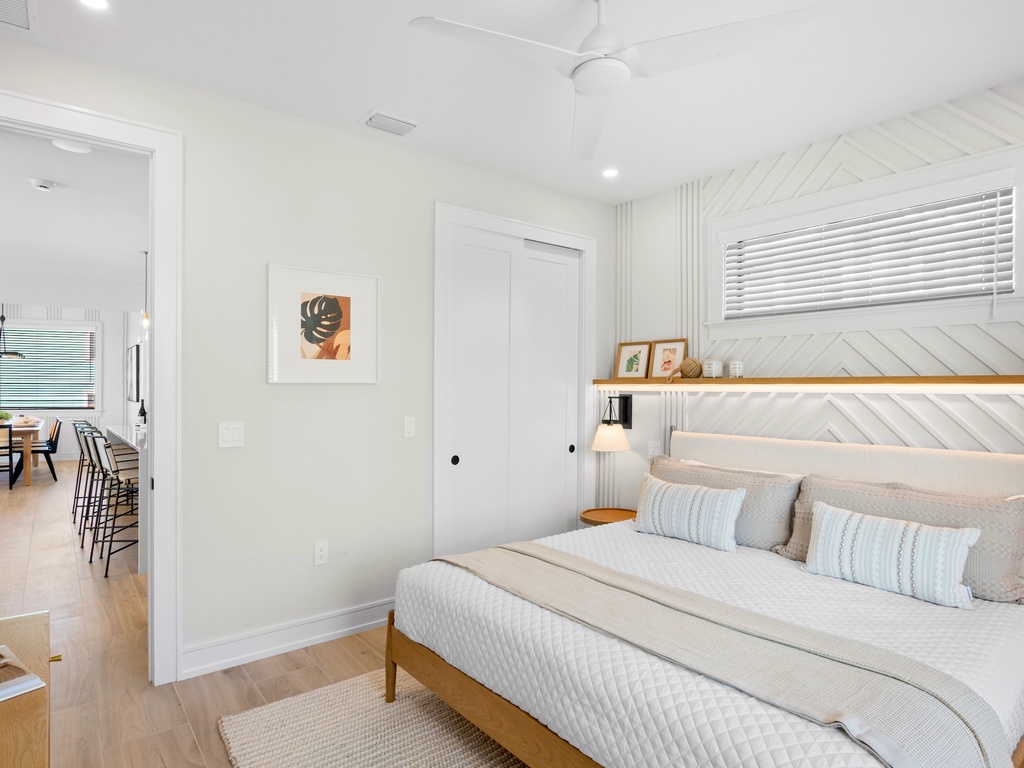 Fourth Bedroom, King