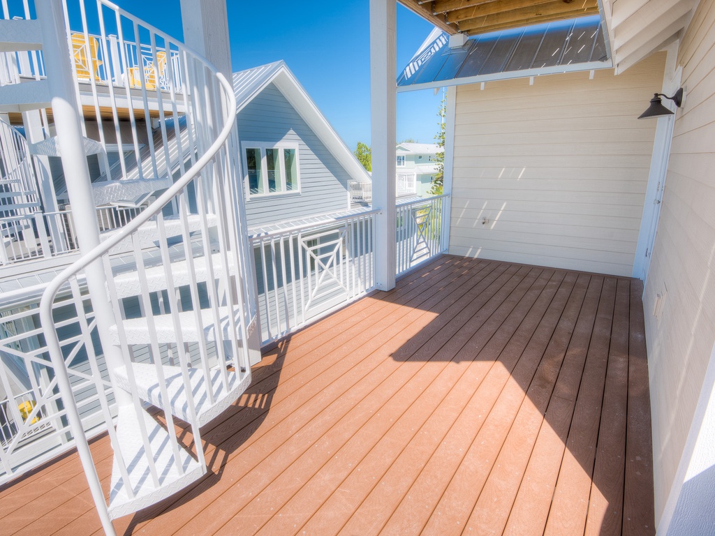 Rooftop Deck