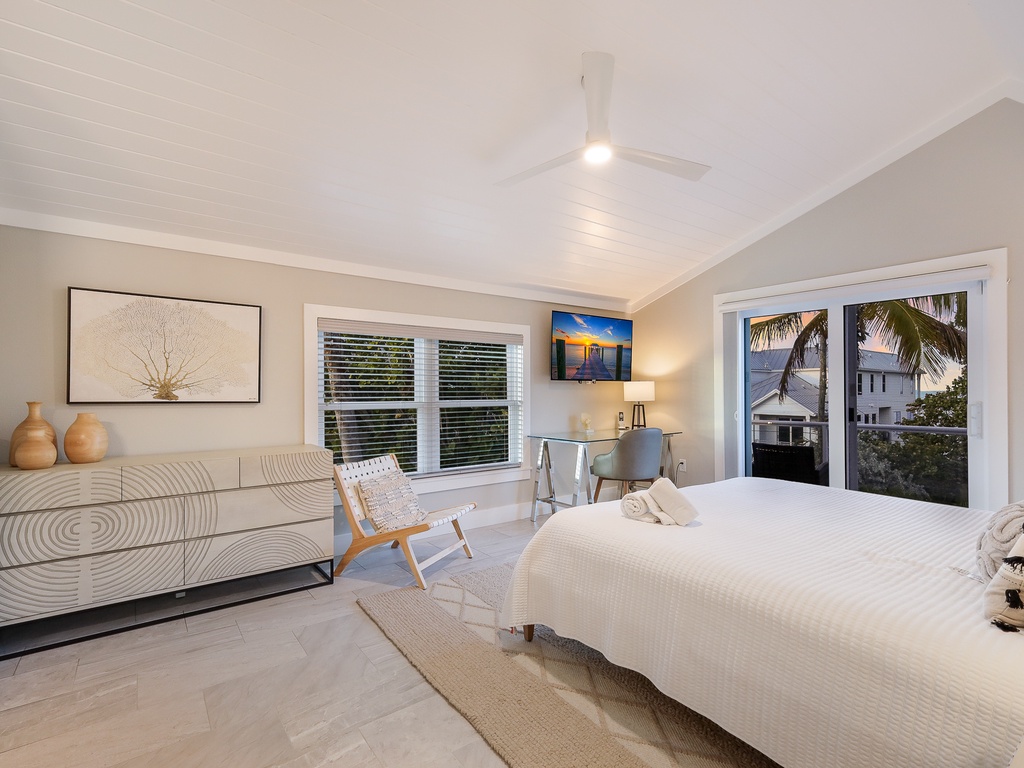 Primary Bedroom - King