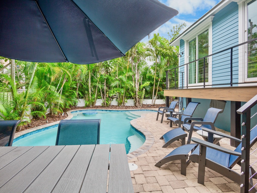 Key Largo Cottage by Anna Maria Island Accommodations