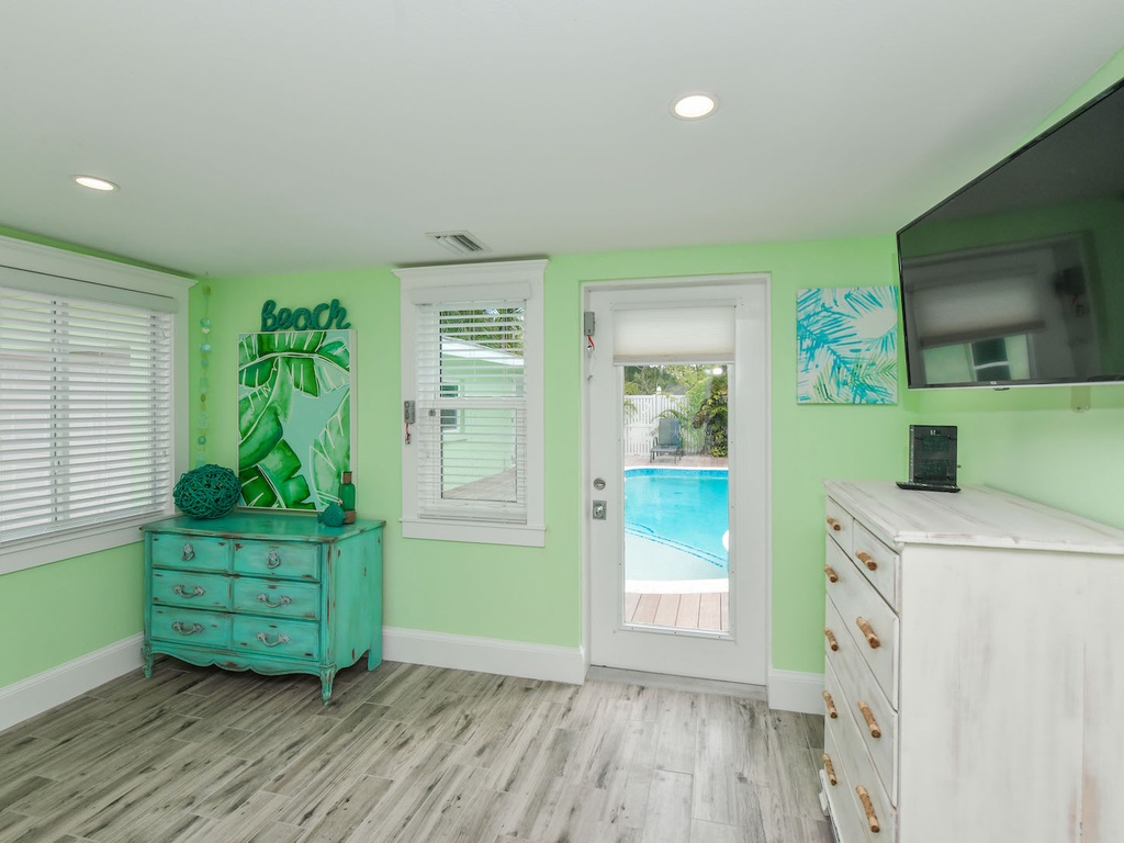 Primary Bedroom - King