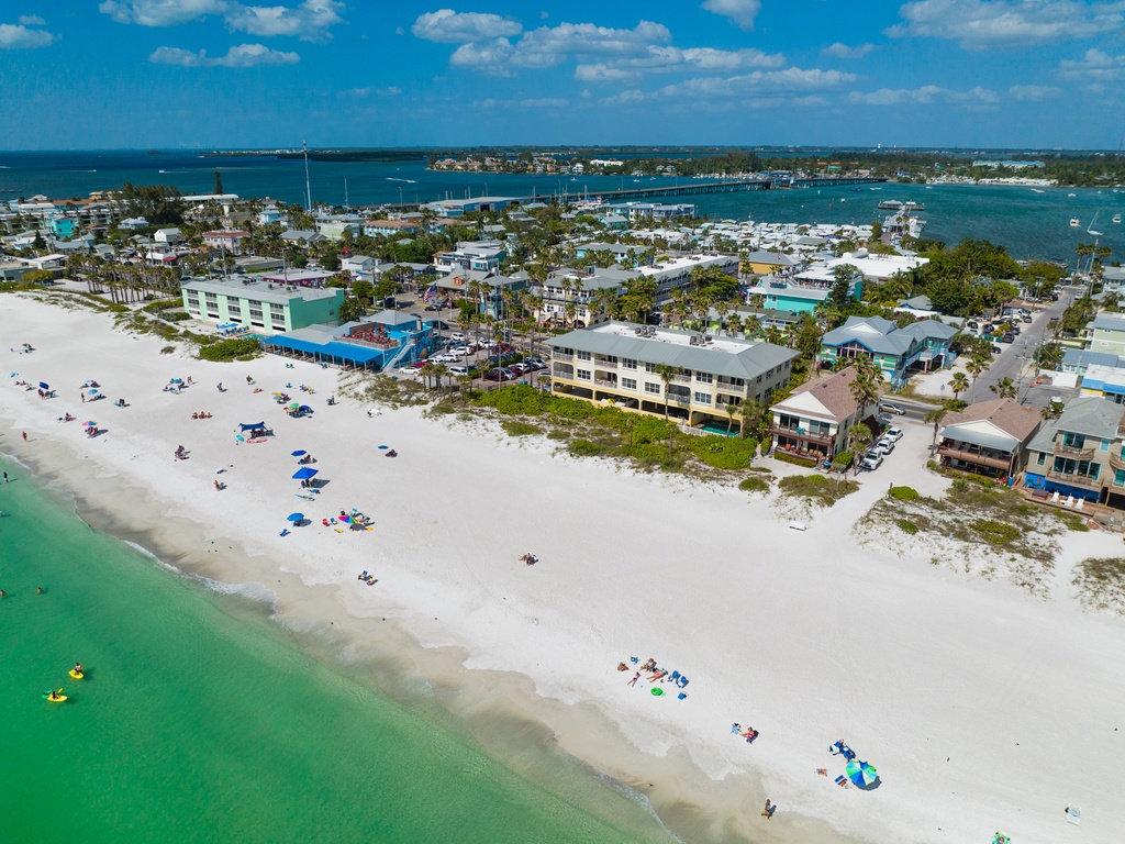 Direct Beach Front