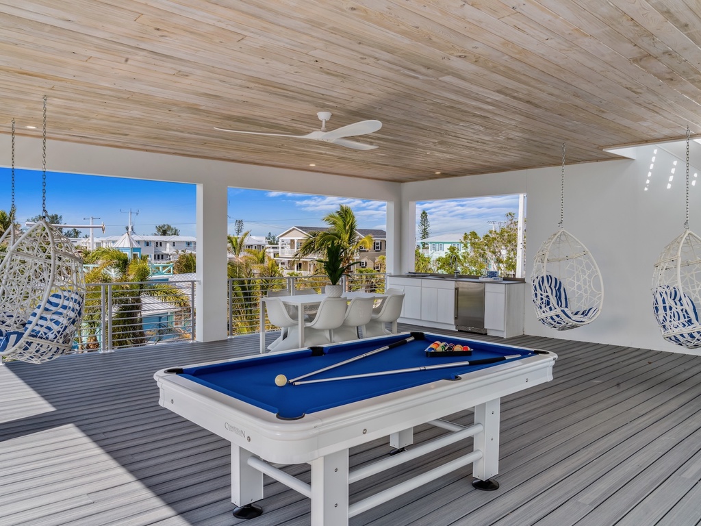 Balcony, Recreation Area