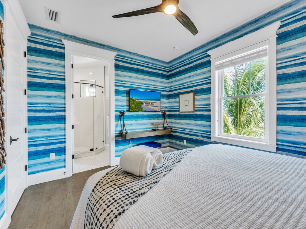 Second Bedroom - King