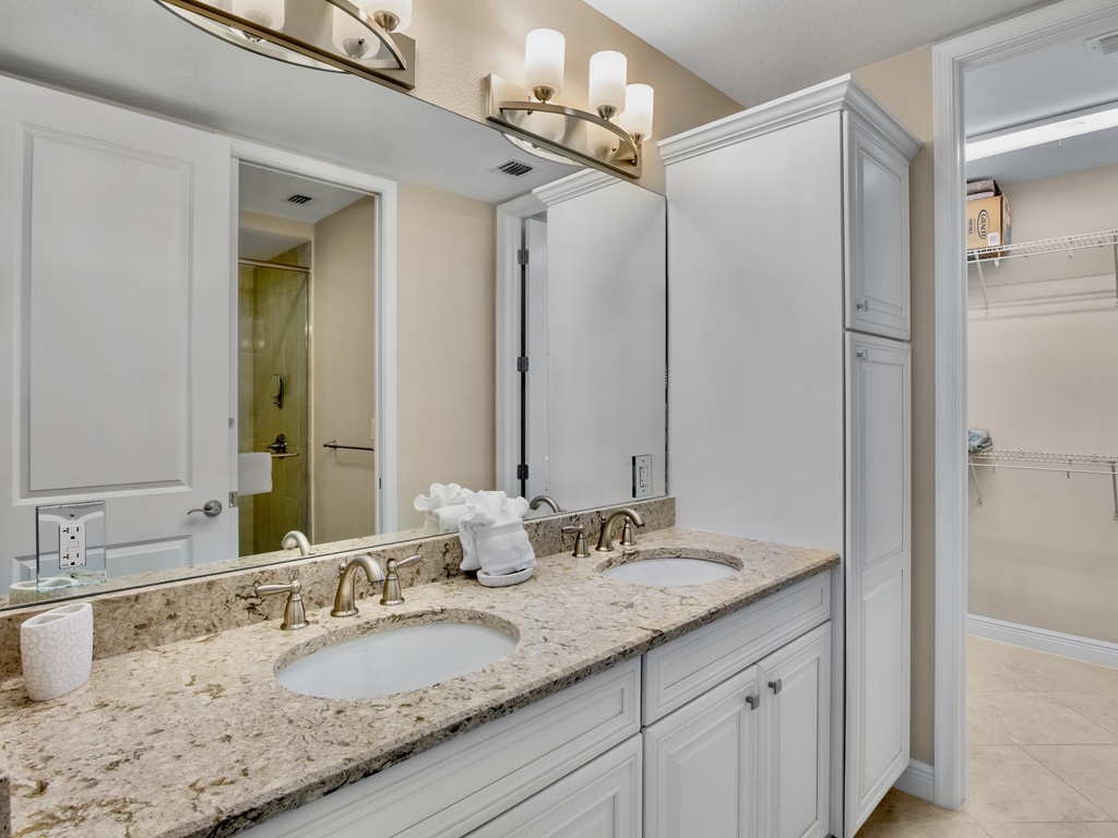 Primary Ensuite Bathroom