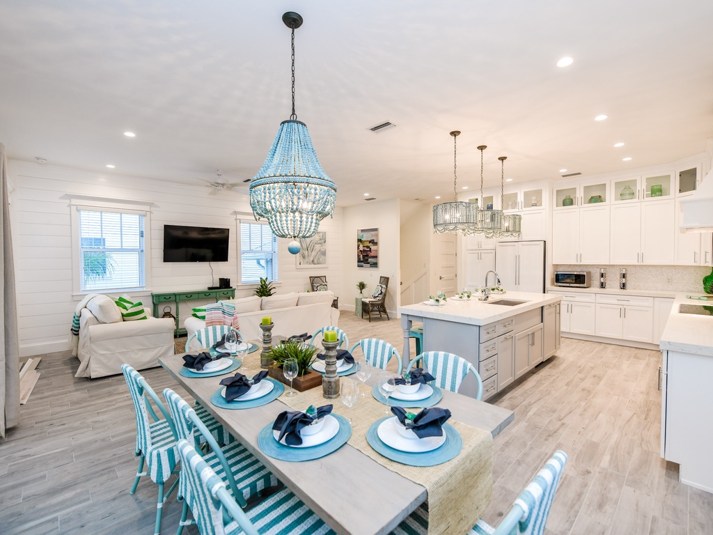 Elegant Indoor Dining Room