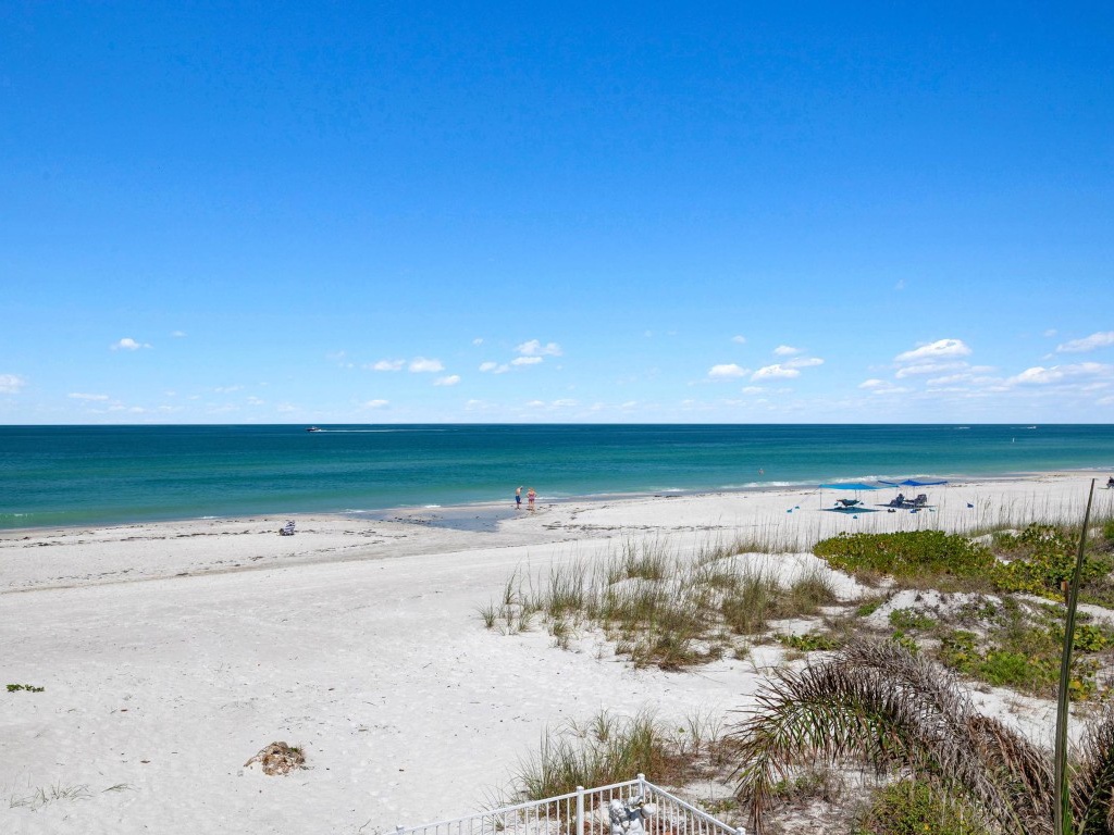 Anna Maria Wave - Anna Maria Accommodations