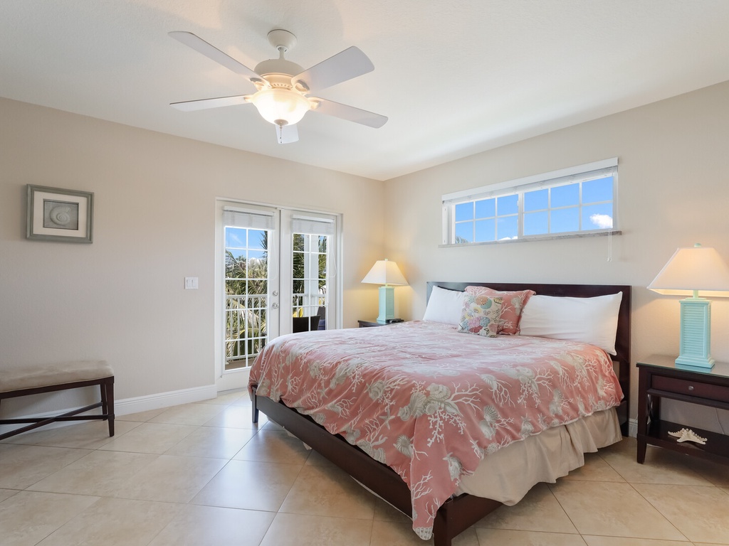 Second Bedroom - King