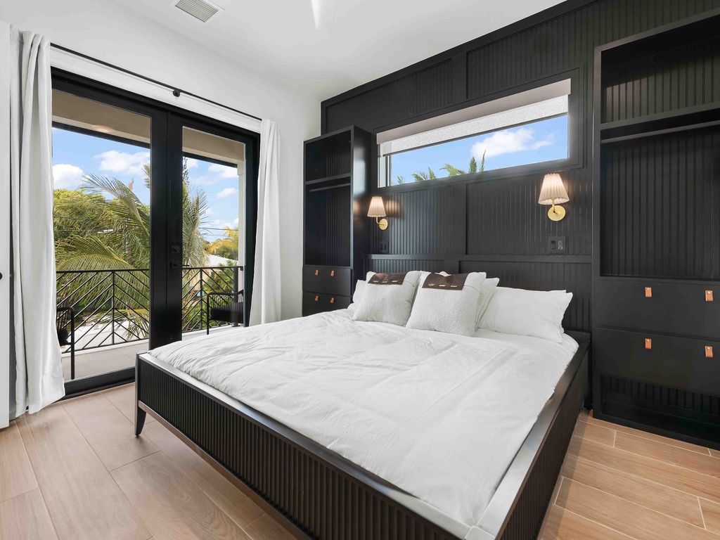 Primary Bedroom - King