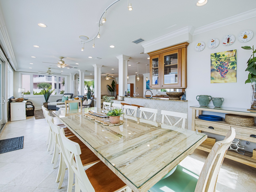 Side B - Top Floor - Dining Area