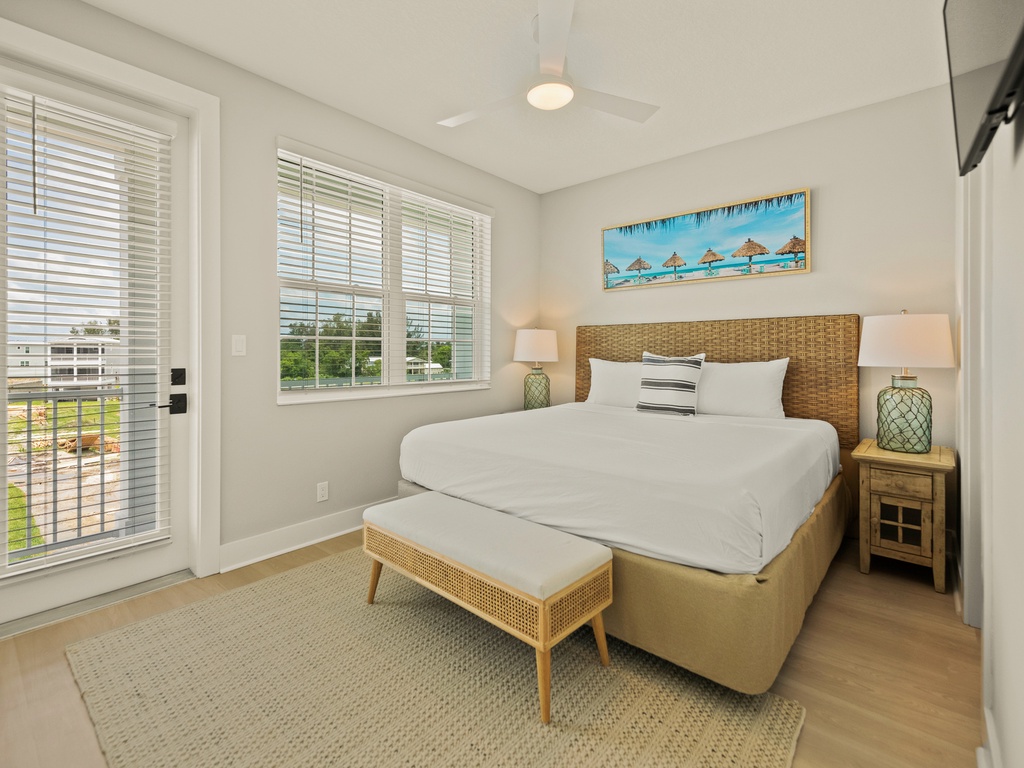 Second Bedroom - King