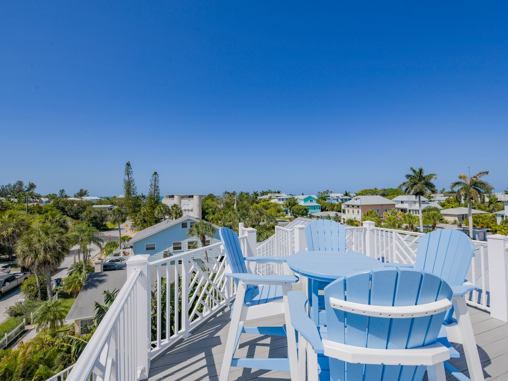Rooftop Deck