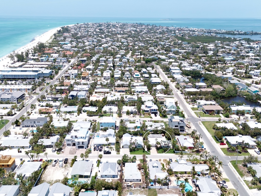 Simply Chic by Anna Maria Island Accommodations