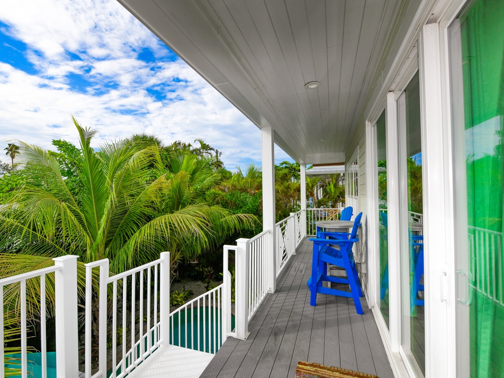 Deck overlooking the Pool, Montego Bay - AMI Locals