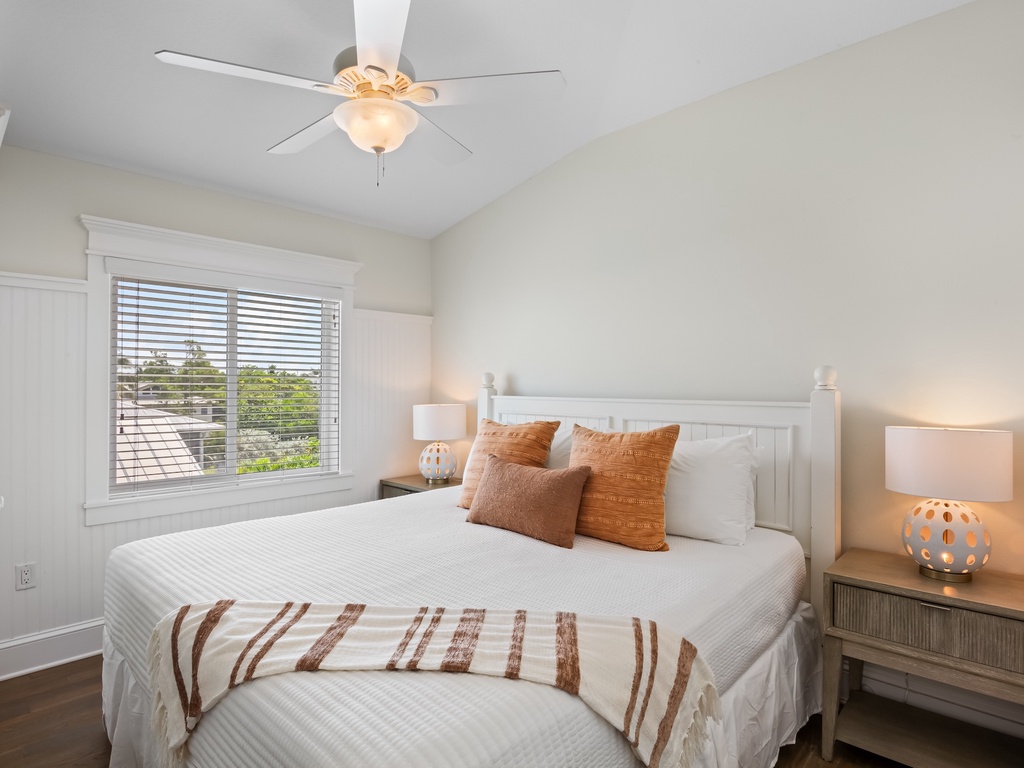 Fourth Bedroom, King