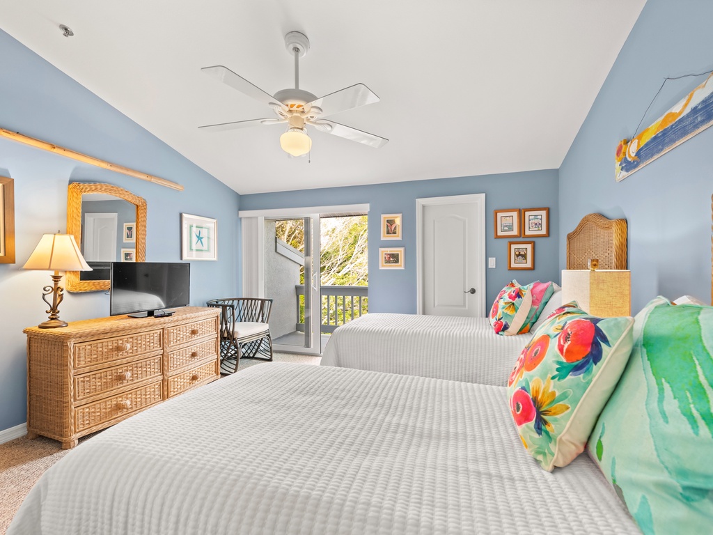 Second Bedroom - Two Twins