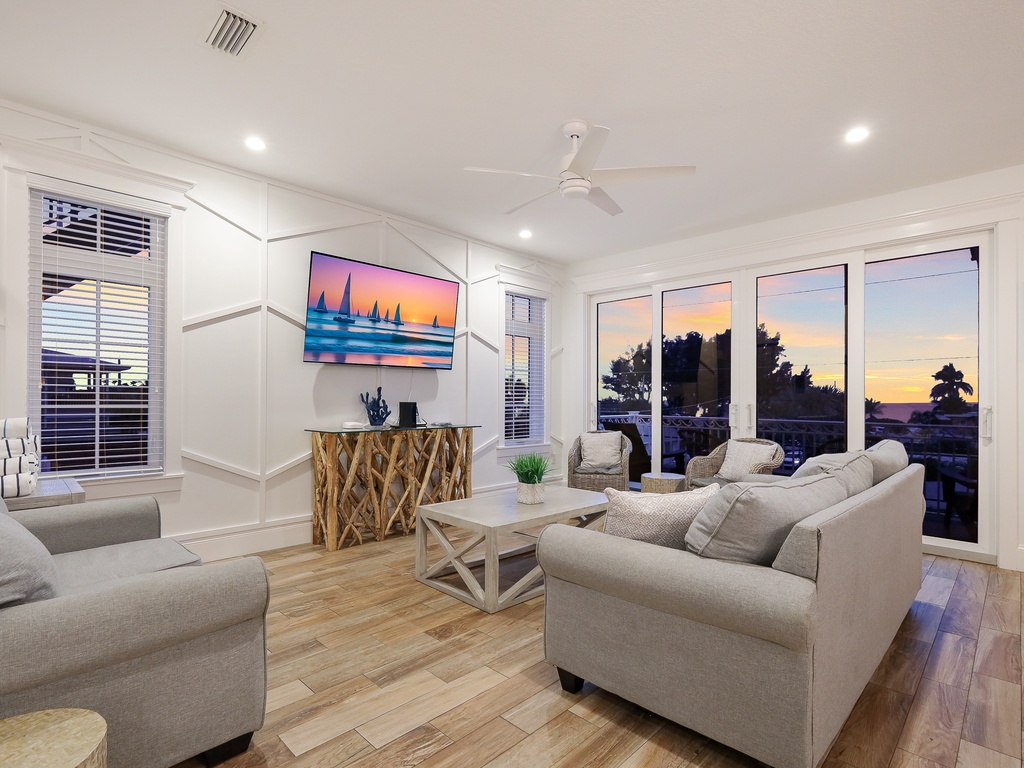 Indoor Lounge Space - AMI Locals