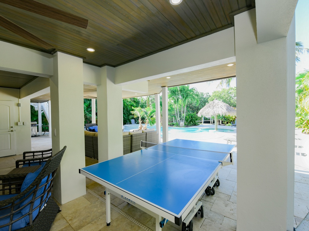 Serenity Beach - AMI Locals