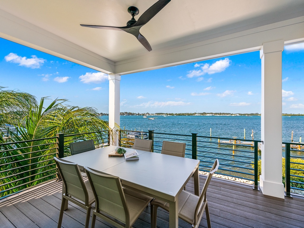 Balcony Dining Area