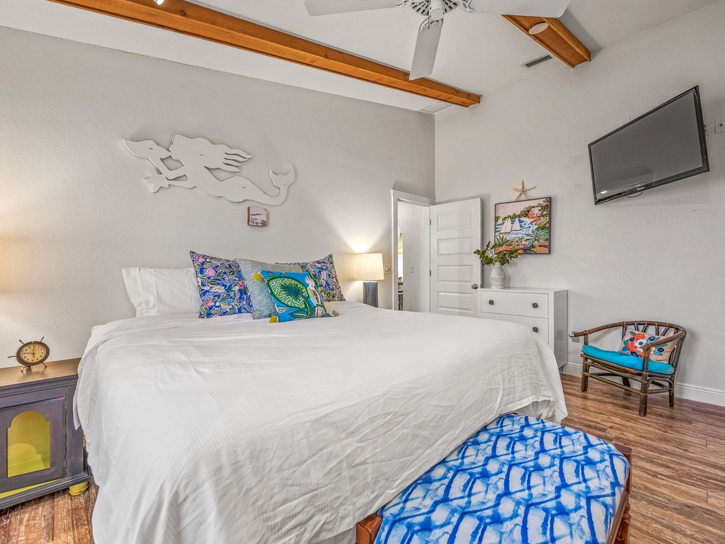 Primary Bedroom, King