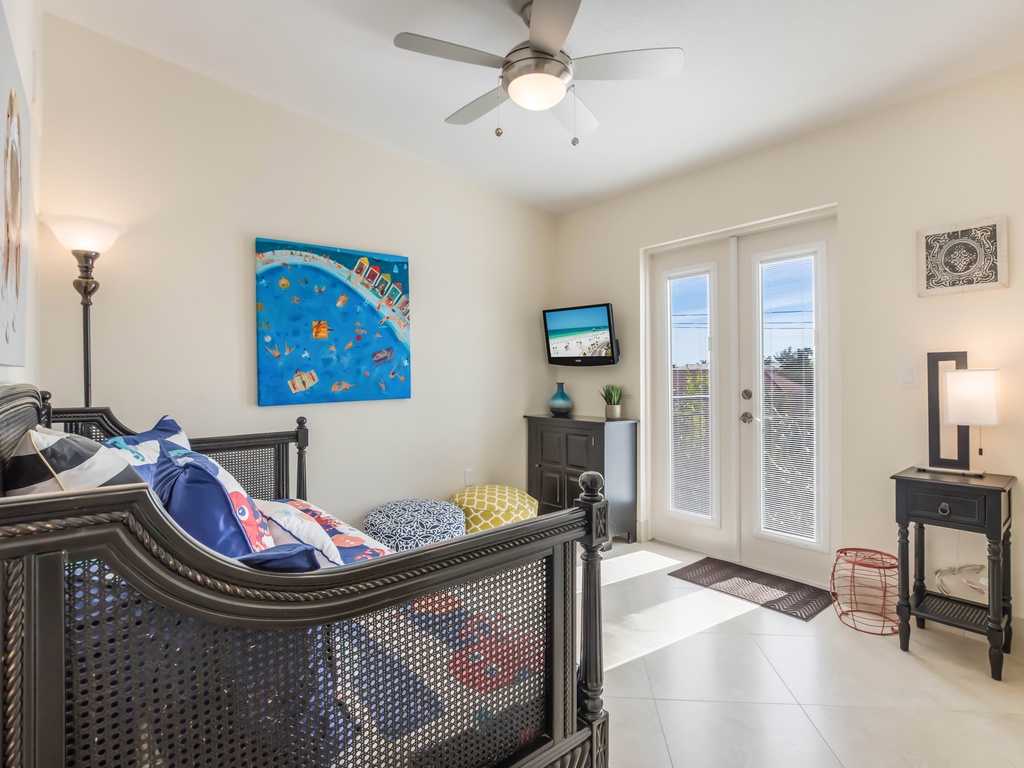 Sixth Bedroom - Day Bed