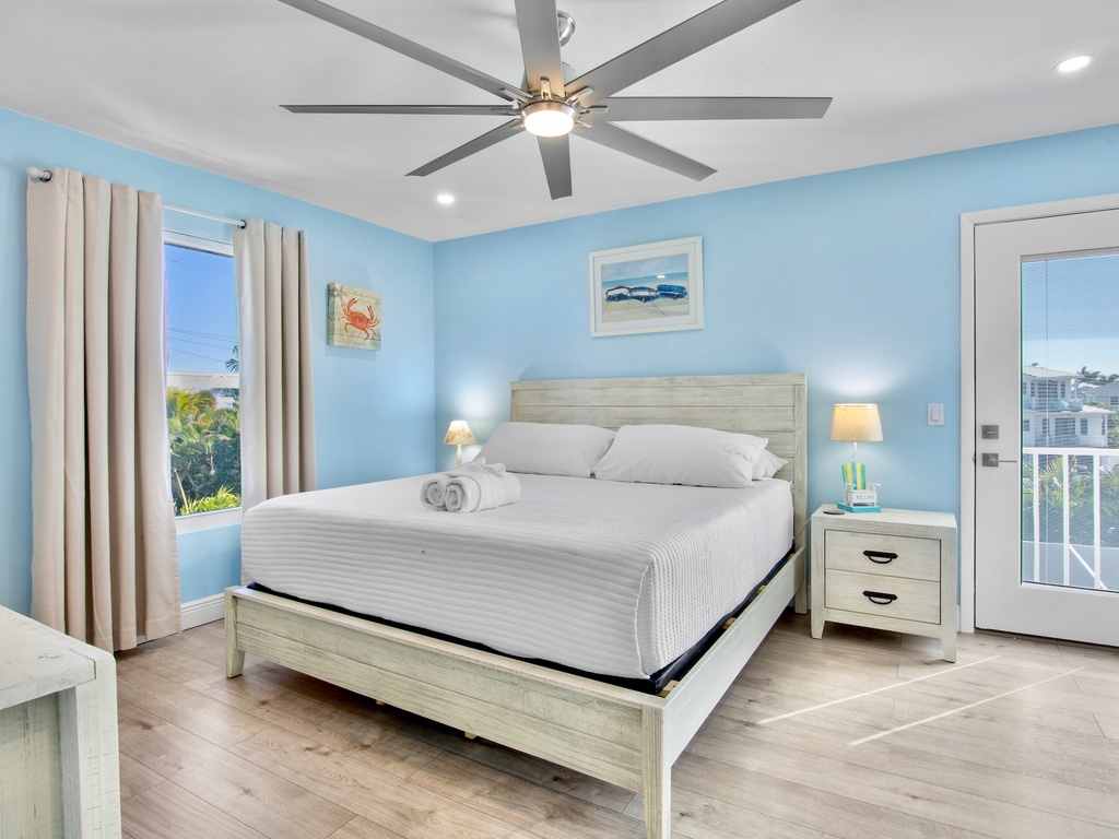 Primary Bedroom, King bed