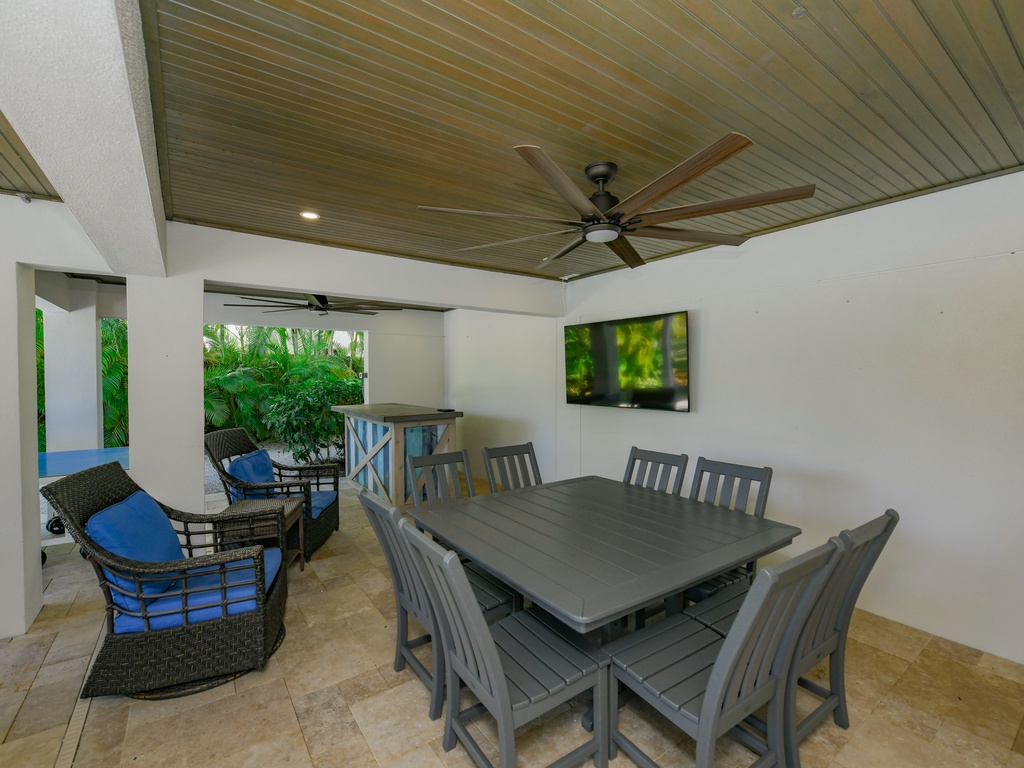 Serenity Beach - AMI Locals