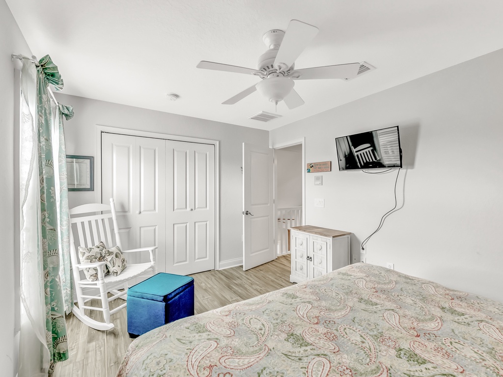 Second Bedroom - King