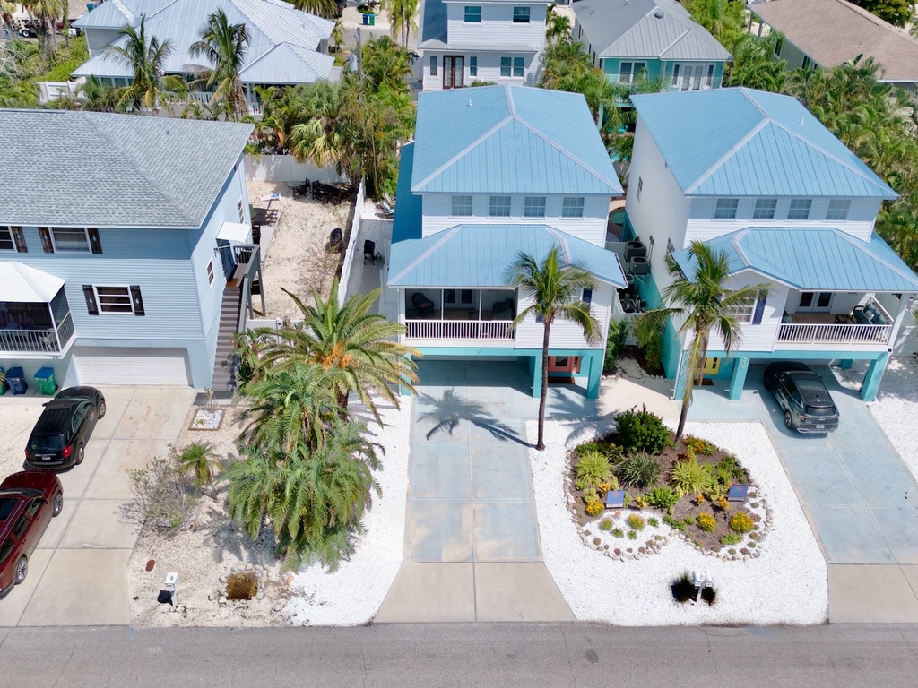 Sand Dollar by Anna Maria Island Accommodations