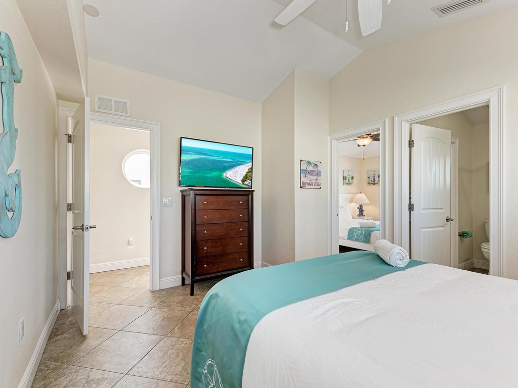 Bedroom - Anna Maria Island Locals