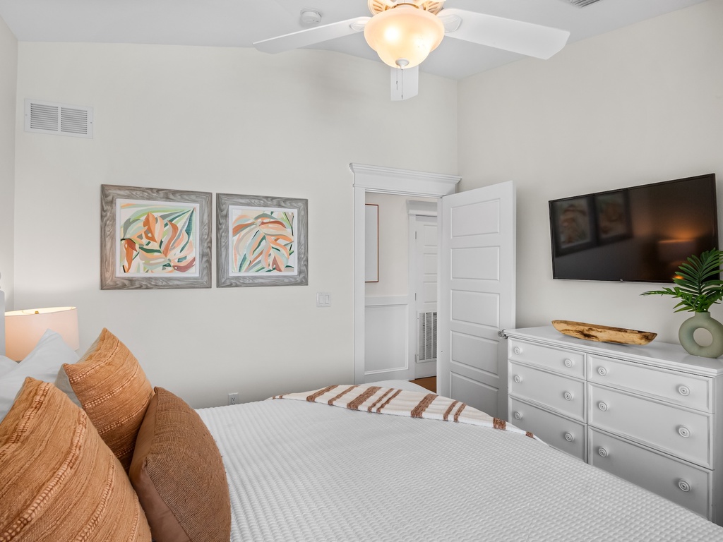 Fourth Bedroom, King