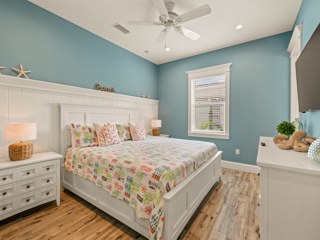 Second Bedroom - King