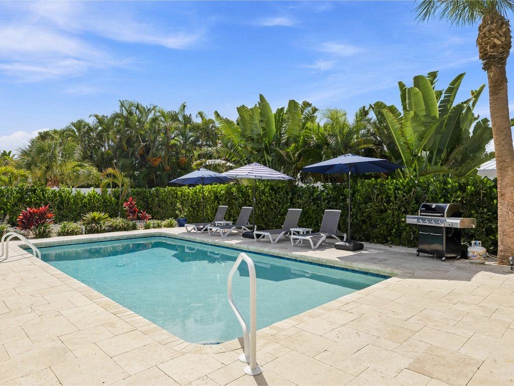Private Pool, Outdoor Grill