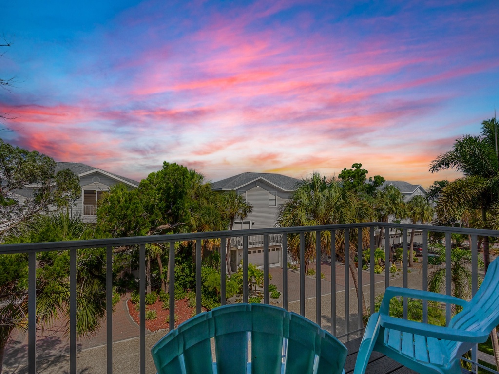 Sunshine Daydream by Anna Maria Island Accommodations