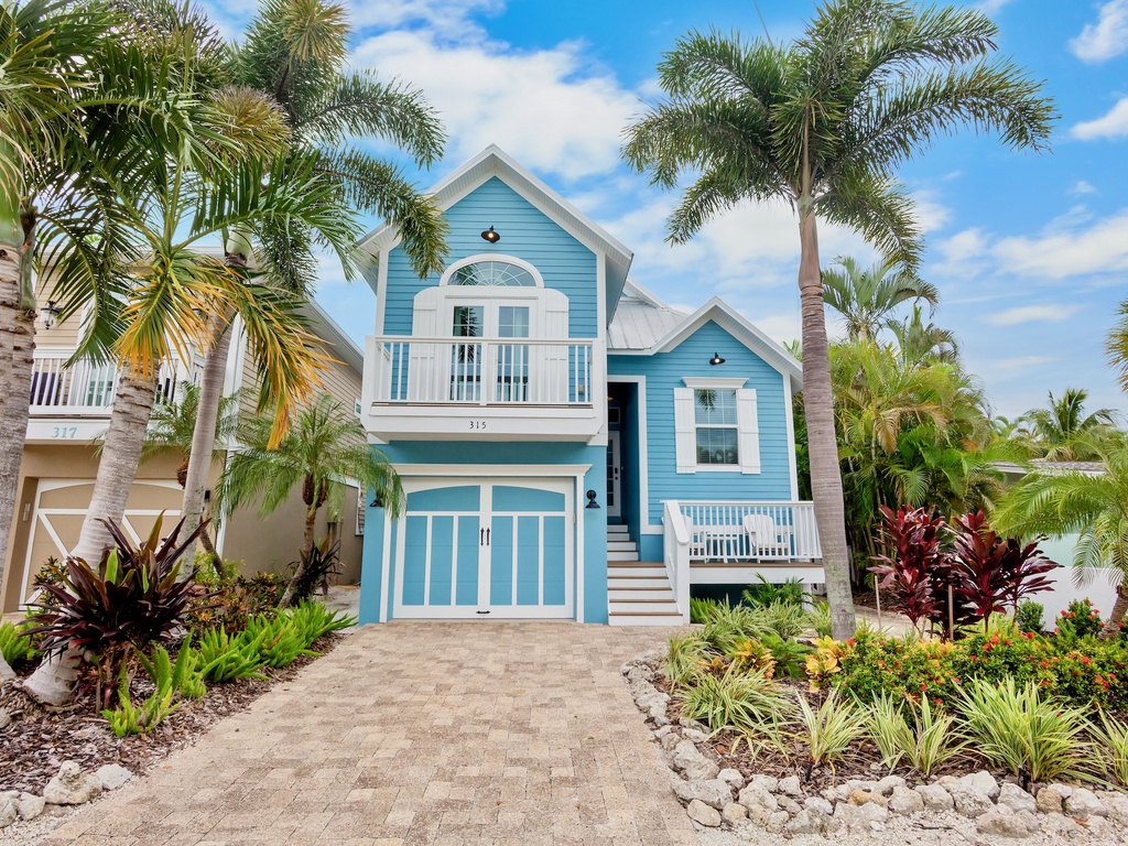 Key Largo Cottage by Anna Maria Island Accommodations