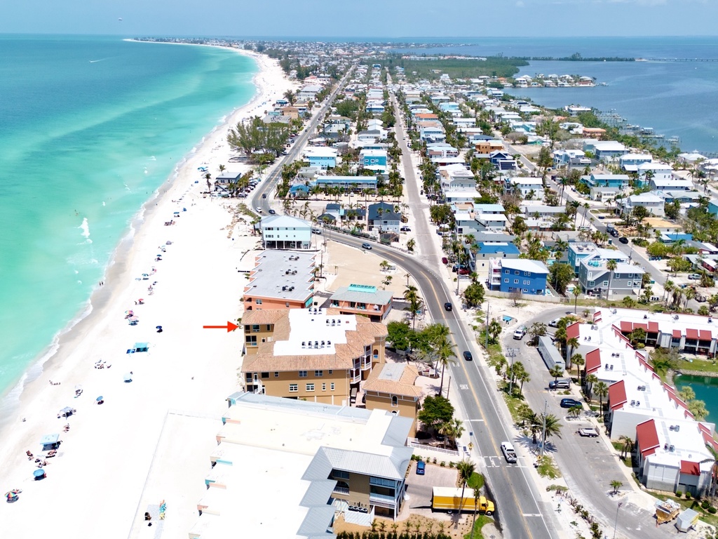 Property with Frontline Beach View